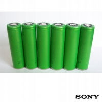 ŁADOWARKA +2 AKUMULATORY OGNIWA 18650 SONY 2200mAh